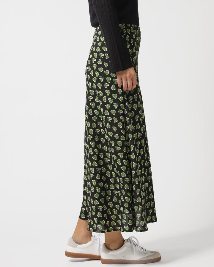 callista-skirt-green-with-envy-SG25AW491-1_1