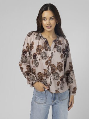 Connie Blouse - Blush Hydrangea