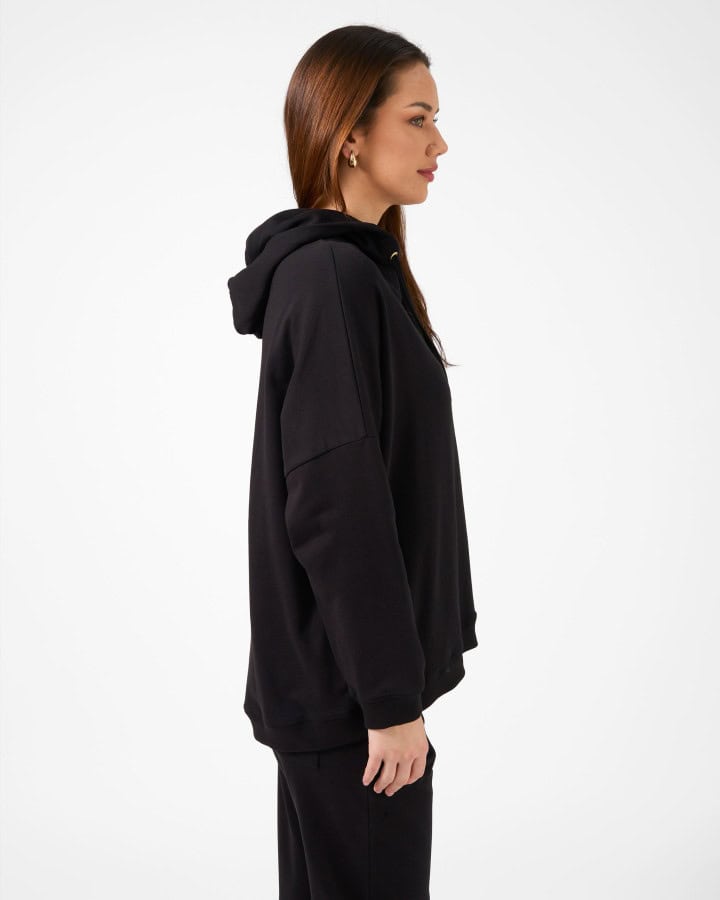 essential-hoodie-black-with-s-g-logo-8-black-SGSW8273-2_1