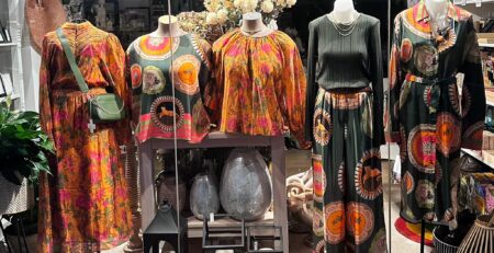 expressions-boutique-window-display-cambridge-nz-clothing