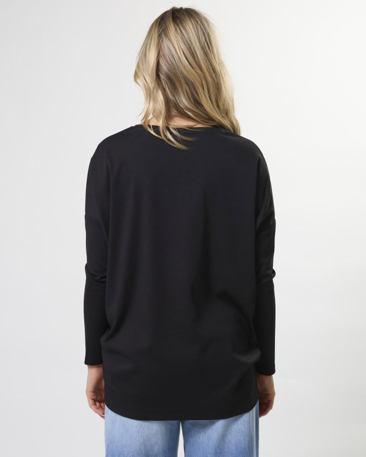 robin-top-black-ES26AW321-5_1
