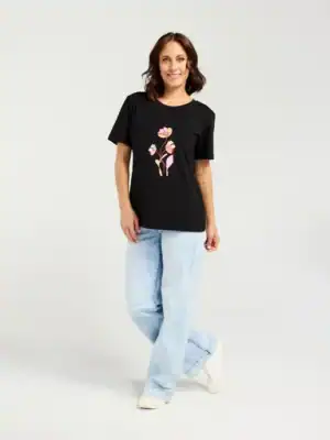 Lara T-Shirt - Black