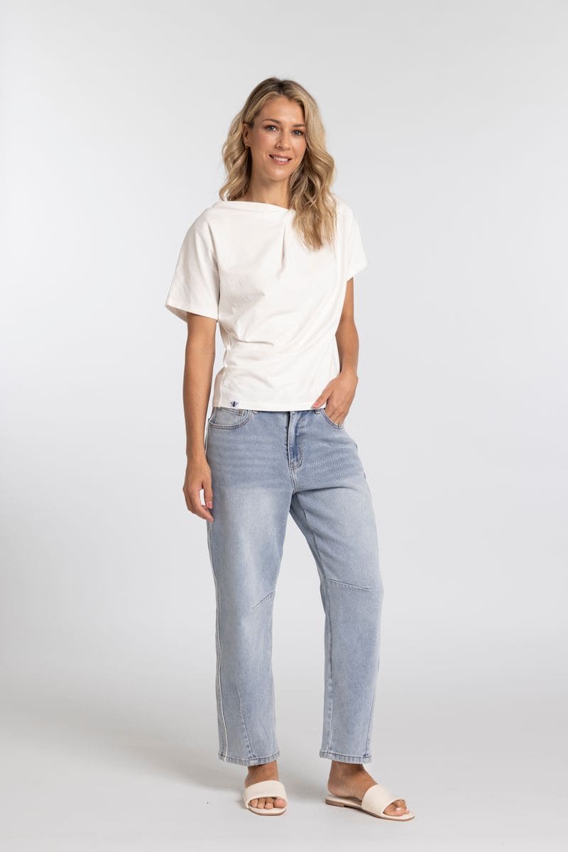 Mossy Rouched Tee - white - Image 1